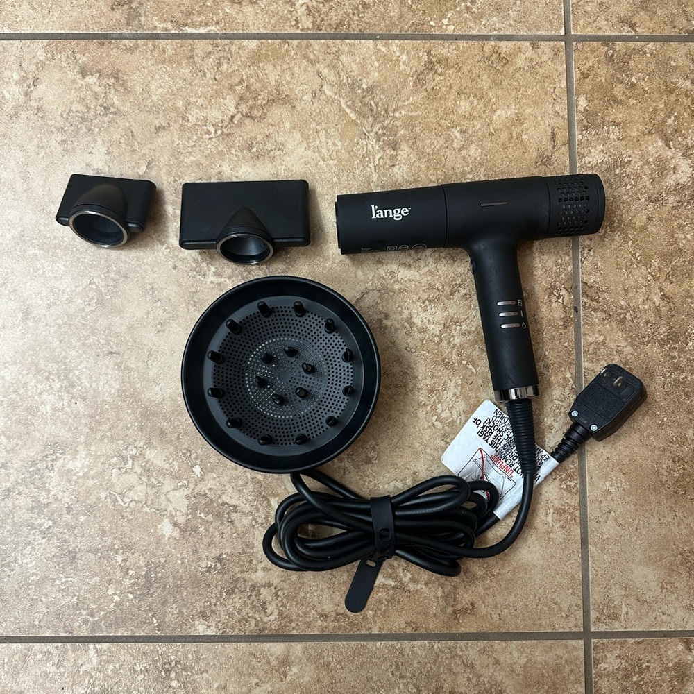 L'ange Le Styliste Luxe Black Hair Dryer with Attachments